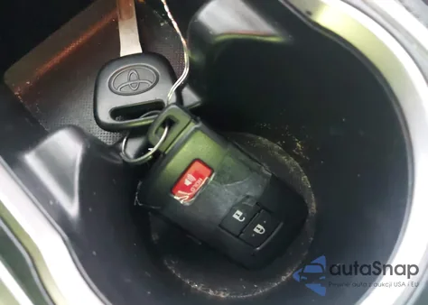 2022 Toyota Tacoma Limited z USA, uszkodzony, nr VIN 3TMGZ5AN2NM477660